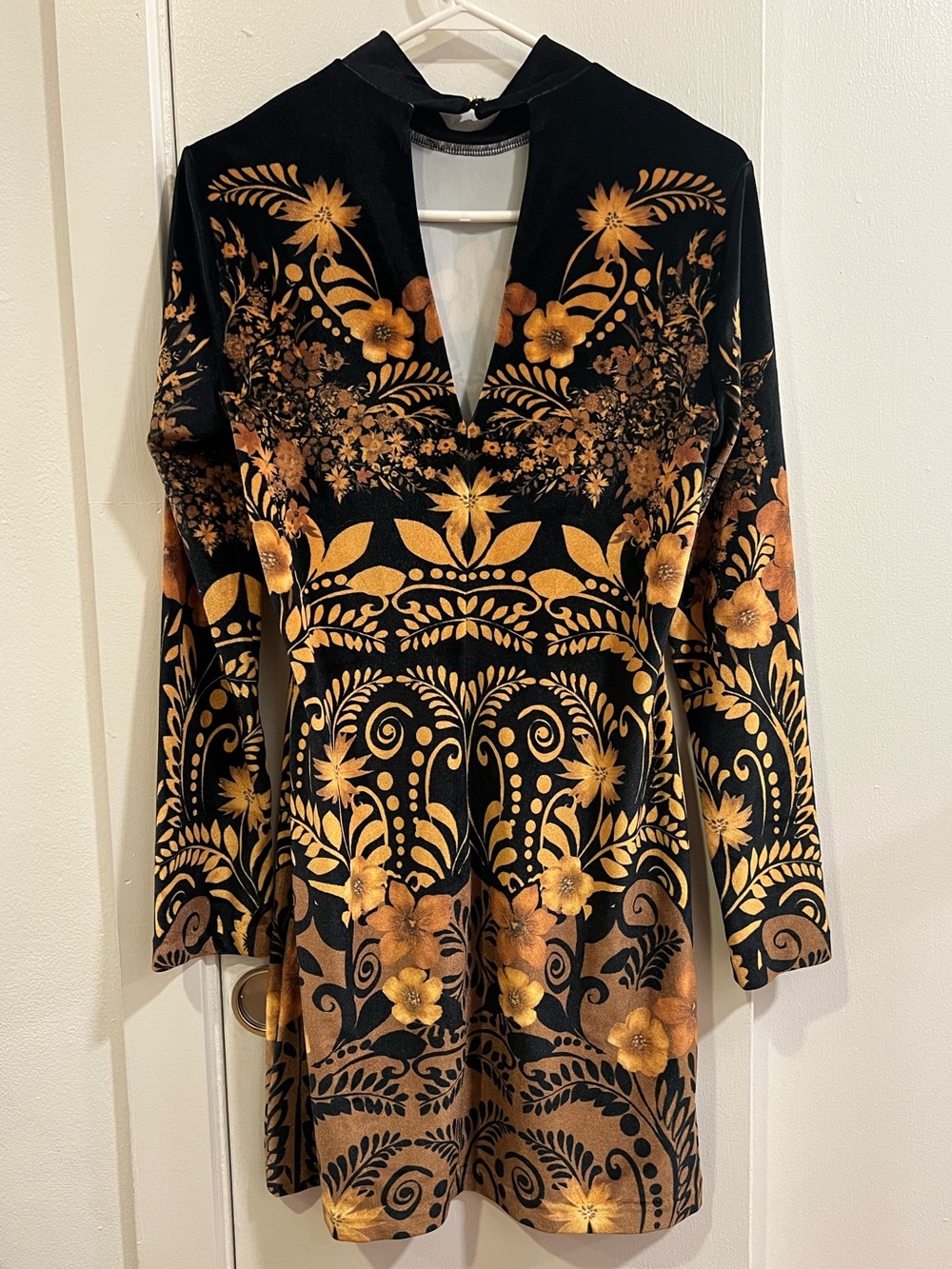 Anthropologie Velvet Mini Dress - Picture 6 of 7